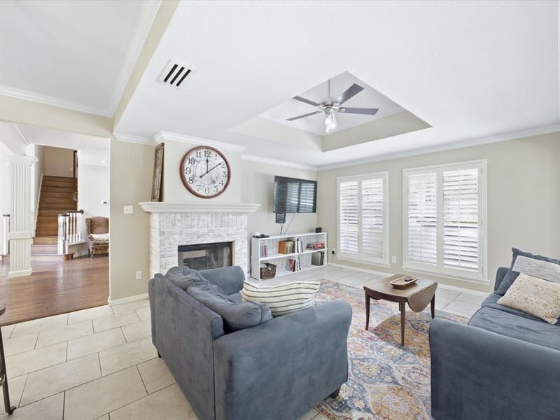 5024 Pointclear Court, Arlington TX 76017 - Photo 9