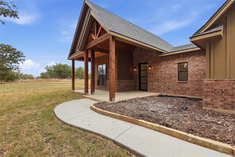 3031 Powell Cemetery Road, Tolar TX 76476 - Photo 28