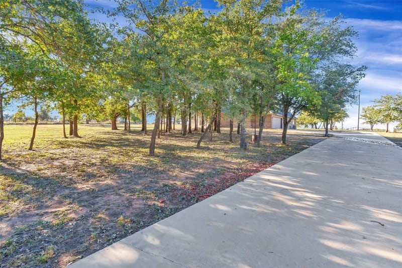 3031 Powell Cemetery Road, Tolar TX 76476 - Photo 4