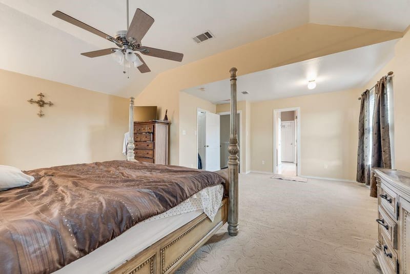 5715 Creekhollow Drive, Arlington TX 76018 - Photo 21