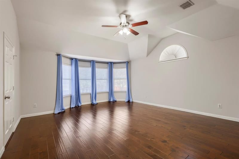 8121 Fountain Springs Drive, Plano TX 75025 - Photo 14