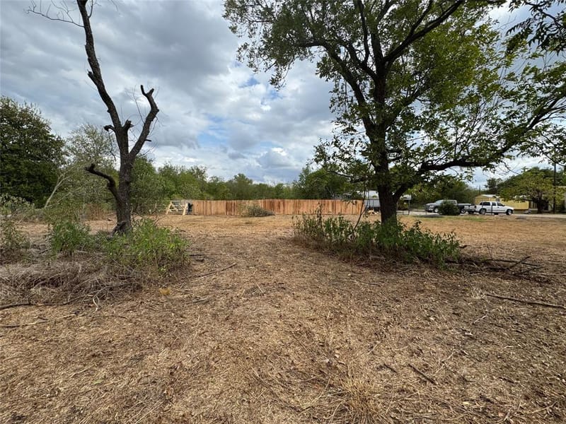 415 E 20th Street, Waco TX 76705 - Photo 17