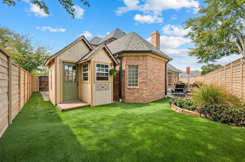 2736 Woodbridge Drive, Hurst TX 76054 - Photo 27