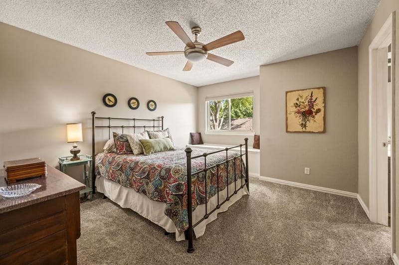 2736 Woodbridge Drive, Hurst TX 76054 - Photo 20