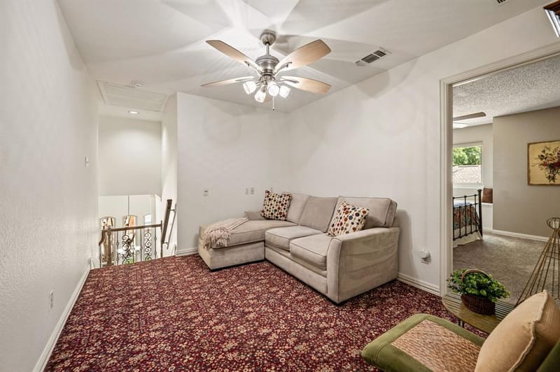 2736 Woodbridge Drive, Hurst TX 76054 - Photo 19
