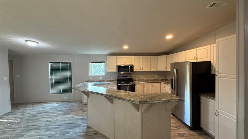 144 Wheelis Loop, Decatur TX 76234 - Photo 3
