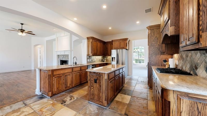 11546 Rio Grande Drive, Frisco TX 75033 - Photo 9