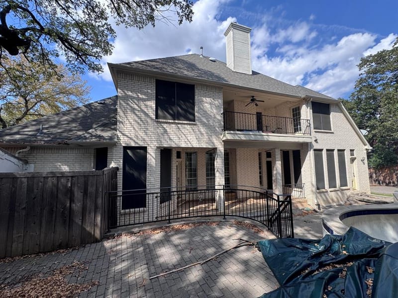 2717 Laurel Valley Lane, Arlington TX 76006 - Photo 4