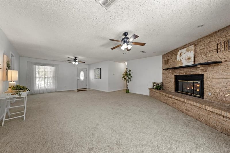 110 Mary Alice Drive, Valley Mills TX 76689 - Photo 9