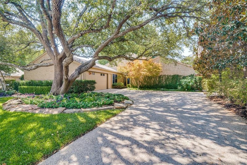 17411 Oakington Court, Dallas TX 75252 - Photo 2