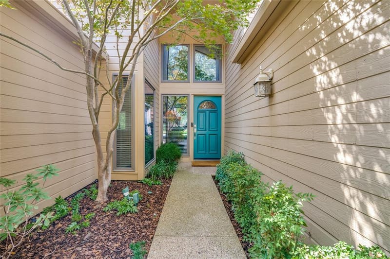 17411 Oakington Court, Dallas TX 75252 - Photo 3