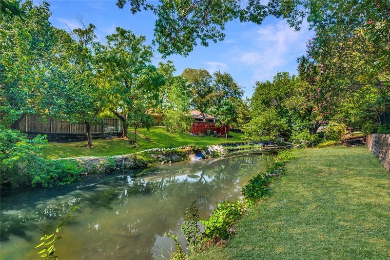 17411 Oakington Court, Dallas TX 75252 - Photo 31