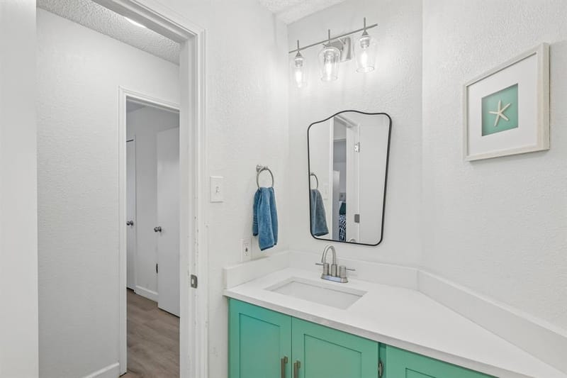 322 Valley Spring Drive, Arlington TX 76018 - Photo 15