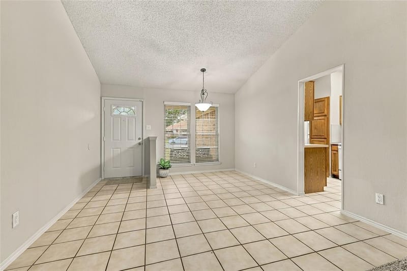 8028 Katie Lane, Watauga TX 76148 - Photo 11