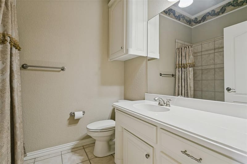 13825 E Riviera Drive, Fort Worth TX 76028 - Photo 22