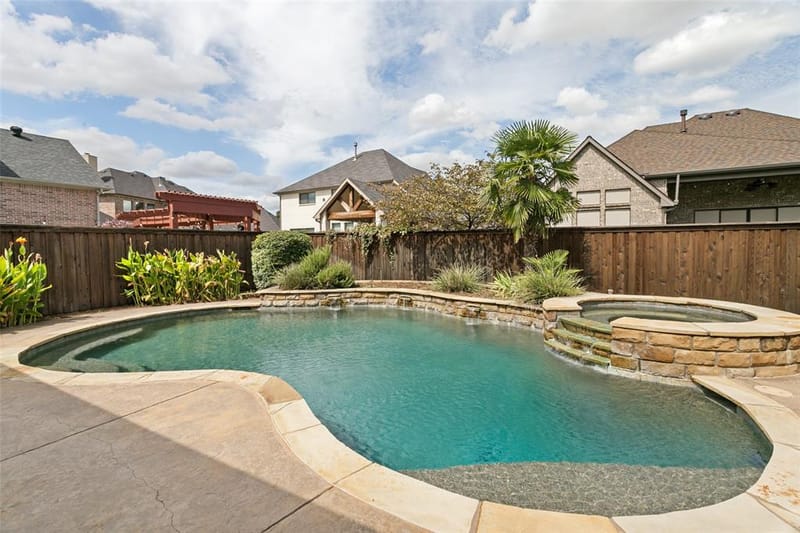 13825 E Riviera Drive, Fort Worth TX 76028 - Photo 32