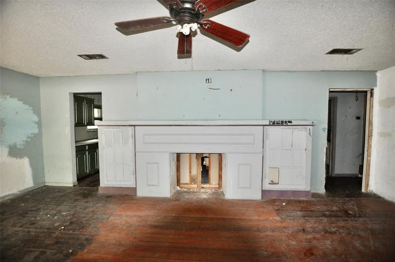 4324 S Cedar Circle Drive, Dallas TX 75237 - Photo 8