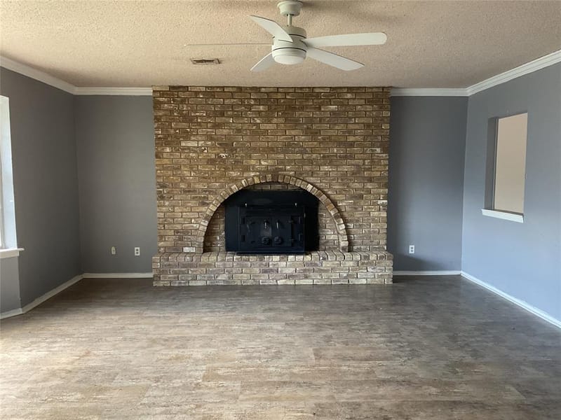 9555 Brookhollow Drive, Woodway TX 76712 - Photo 10