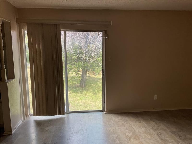 9555 Brookhollow Drive, Woodway TX 76712 - Photo 14
