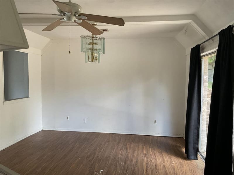 9555 Brookhollow Drive, Woodway TX 76712 - Photo 8