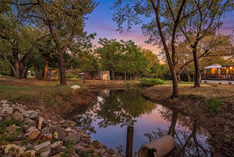 2421 N County Road 810, Alvarado TX 76009 - Photo 38