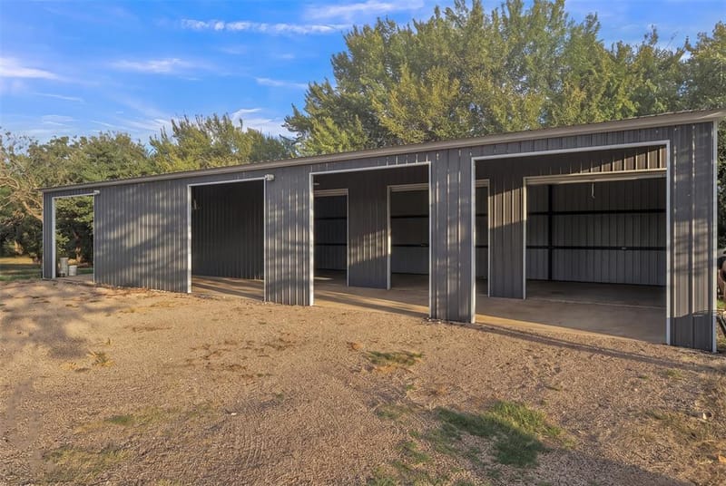 2421 N County Road 810, Alvarado TX 76009 - Photo 29