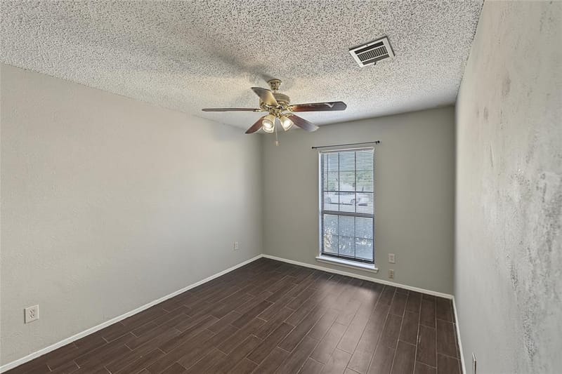 206 Southerland Avenue, Mesquite TX 75150 - Photo 12