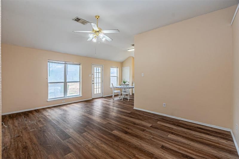 1214 Embercrest Drive, Midlothian TX 76065 - Photo 7