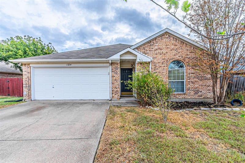 1214 Embercrest Drive, Midlothian TX 76065 - Photo 3