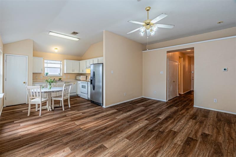 1214 Embercrest Drive, Midlothian TX 76065 - Photo 8