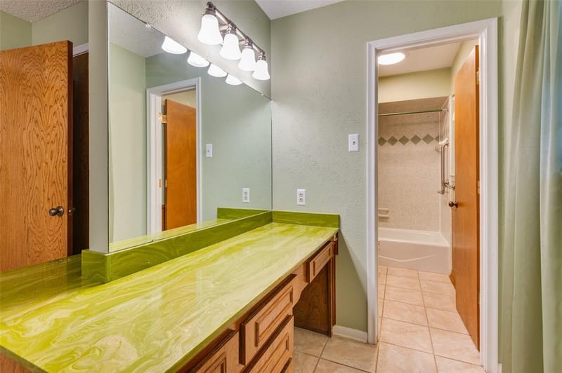 2008 Rocky Cove, Irving TX 75060 - Photo 17