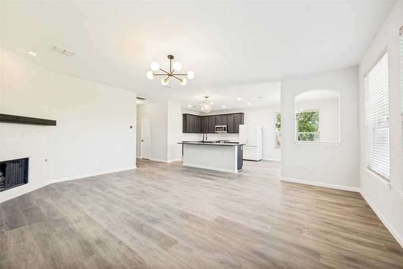 5205 Bay View Drive, Fort Worth TX 76244 - Photo 7