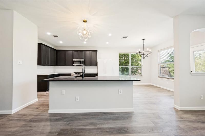 5205 Bay View Drive, Fort Worth TX 76244 - Photo 9