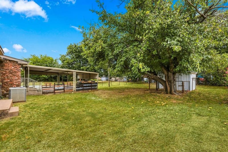 1512 Cobb Street, Bridgeport TX 76426 - Photo 22
