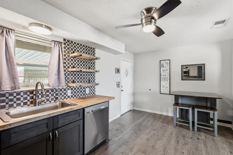 1512 Cobb Street, Bridgeport TX 76426 - Photo 8