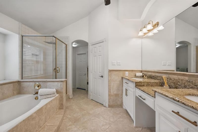 7025 Escondido Drive, Arlington TX 76016 - Photo 19