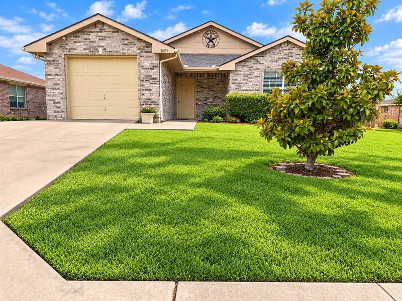1605 Canary Island Court, Dallas TX 75217