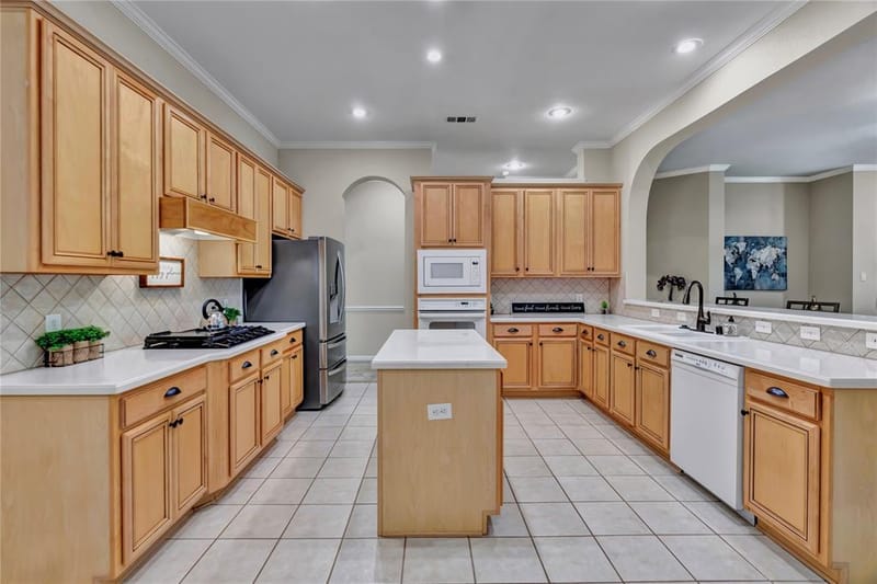 1302 Rosebriar Lane, Mansfield TX 76063 - Photo 14