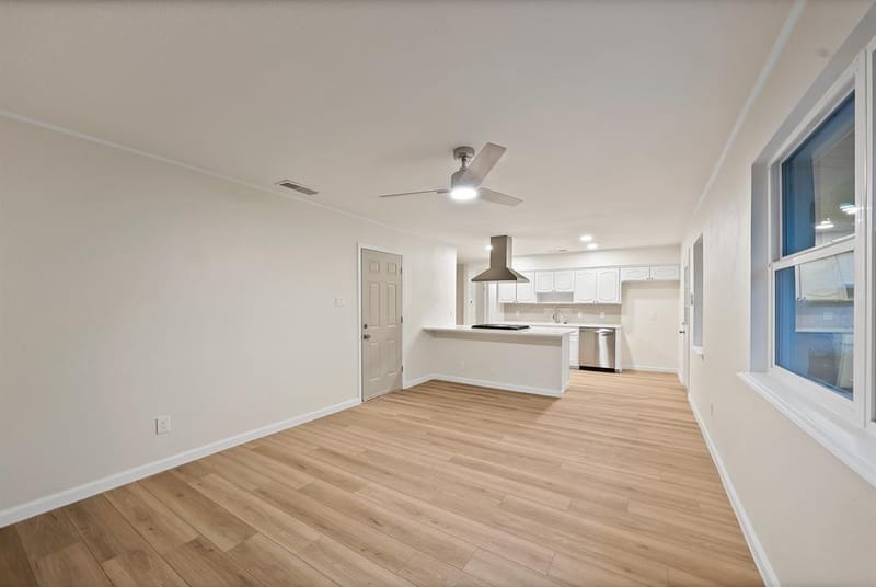 3206 Griffiths Drive, Irving TX 75061 - Photo 11