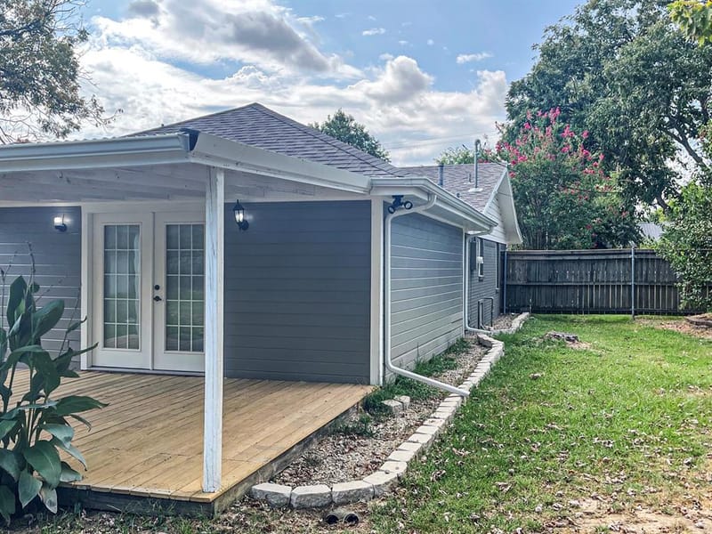 615 E Fairview Street, Blossom TX 75416 - Photo 6