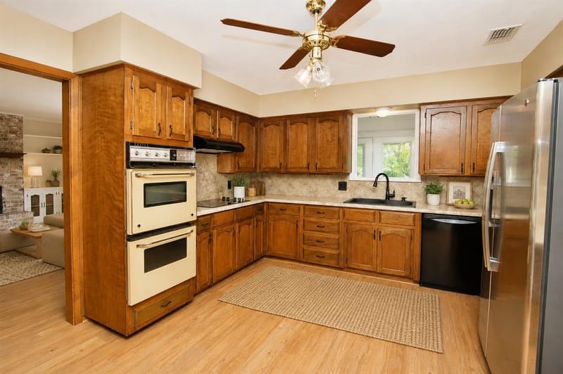 5132 Fairway Circle, De Cordova TX 76049 - Photo 7