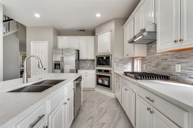 2873 Del Largo Way, Frisco TX 75033 - Photo 11