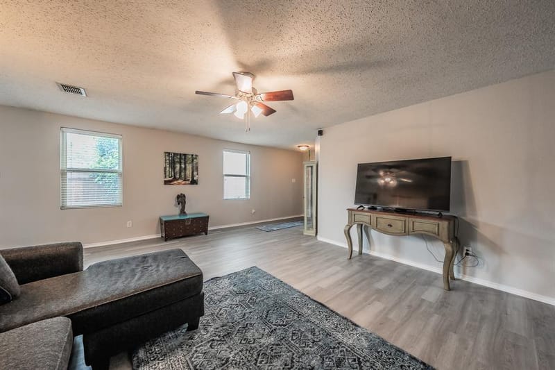 1016 Stone Chapel Way, Fort Worth TX 76179 - Photo 7