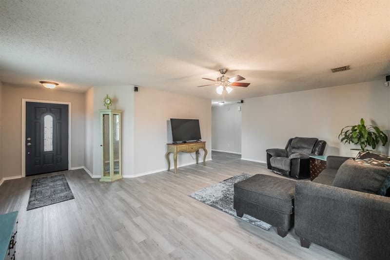1016 Stone Chapel Way, Fort Worth TX 76179 - Photo 5