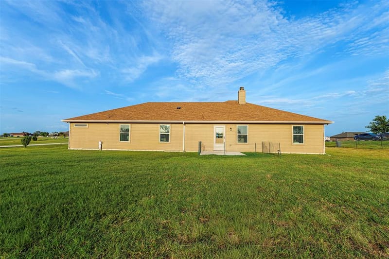 129 Springwood Ranch Loop, Springtown TX 76082 - Photo 24