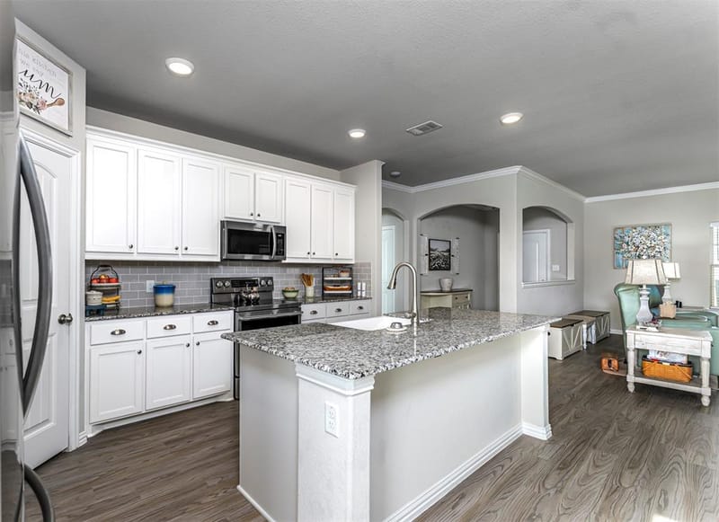 129 Springwood Ranch Loop, Springtown TX 76082 - Photo 8