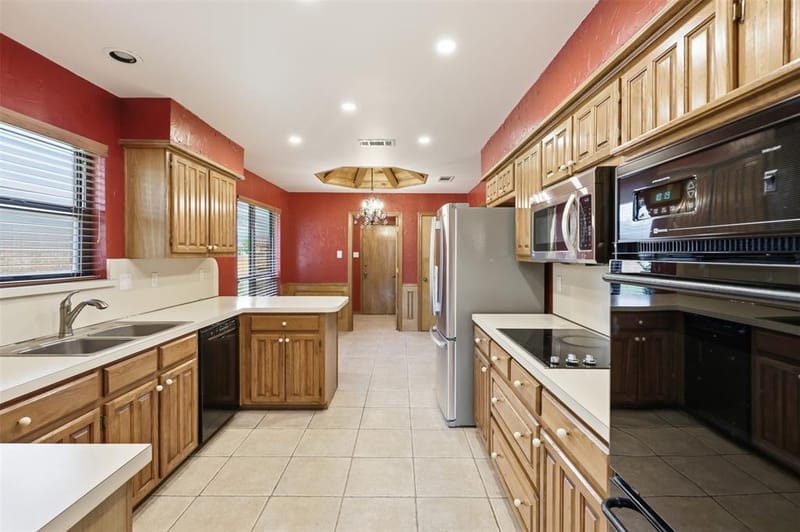 112 Highland Meadow Circle, Coppell TX 75019 - Photo 10