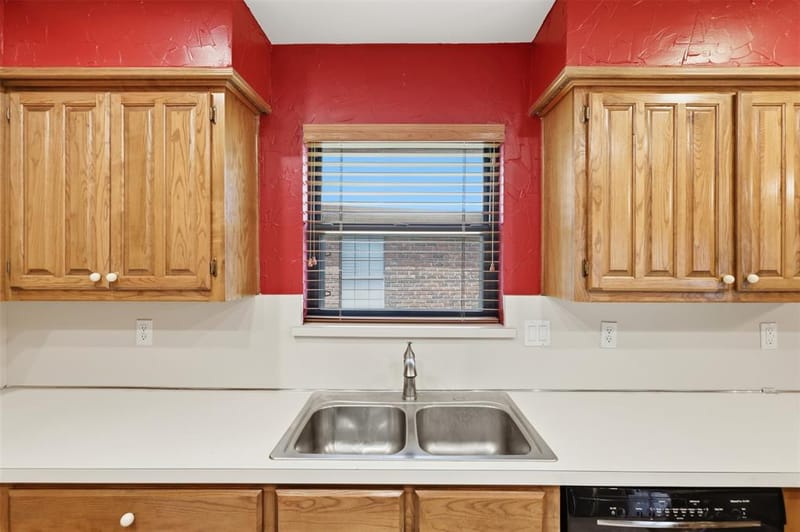 112 Highland Meadow Circle, Coppell TX 75019 - Photo 8