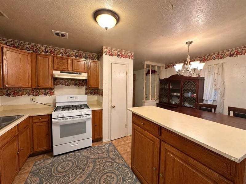 4141 Clark College Drive, Dallas TX 75241 - Photo 7