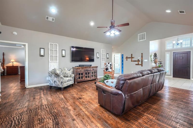 18066 Langford Lane, Talty TX 75126 - Photo 11